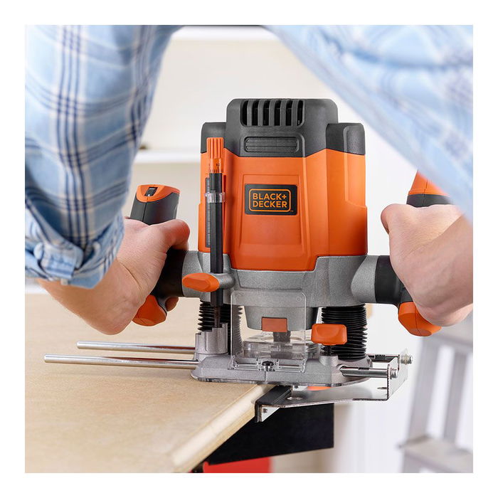 Black+Decker Fresadora Electrónica KW1200EKA-QS 1200W 230V con Maletín y Accesorios Incluidos