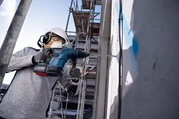 Bosch Professional Martillo Perforador a Batería SDS-Plus GBH 18V-34 FC, Sin Batería + CoMo + Maletín Estándar