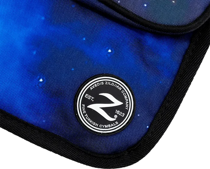 Zildjian Mochila Estudiante / Baquetas Purple Galaxy, Diseñada para Músicos con Funda Integrada, Nylon Resistente al Agua Zildjian Mochila Estudiante / Baquetas Purple Galaxy, Diseñada para Músicos con Funda Integrada, Nylon Resistente al Agua