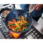 Joseph Joseph Space Wok de 32 cm con mango plegable, Azul