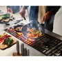 Joseph Joseph Space Wok de 32 cm con mango plegable, Azul