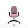 Silla de oficina Elche con mecanismo Contacto permanente básico tapizada con Tela color Rosa. Equipada con Base piramidal negra, Brazos 1D y Ruedas 65 mm parqué