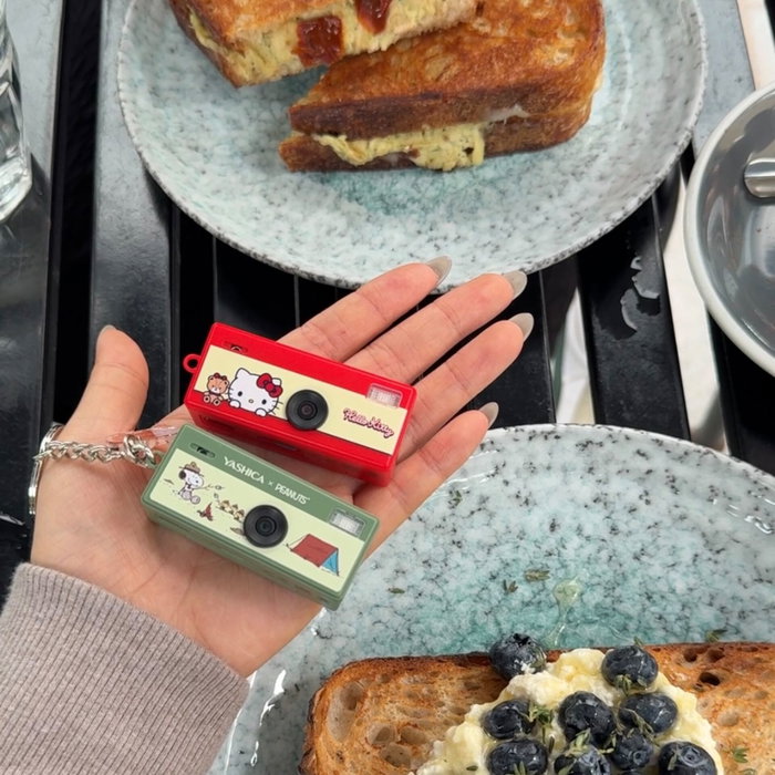 Yashica Funtastic x Peanuts Snoopy´s Summit Verde