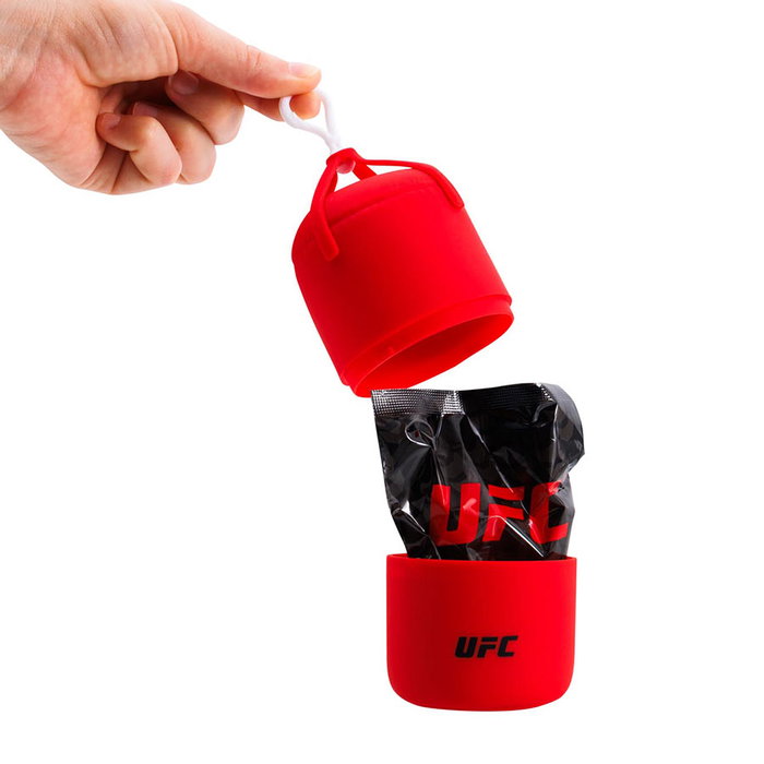 Bizak UFC Saco de Boxeo Figura Articulada 7 pulgadas con Accesorios y Base de Jaula Coleccionable