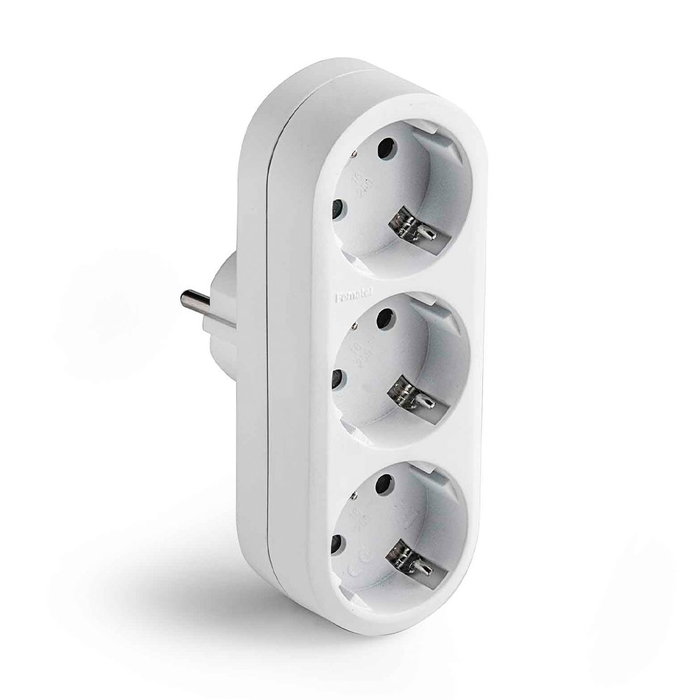 Famatel Adaptador Triple 2P+T 16A 250V con Entrada Frontal, Blanco, Blister