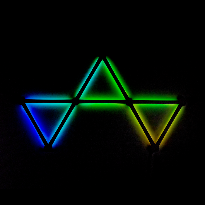 Phoenix Aura Kit de Luces LED Inteligentes RGB Modular con App, 16M Colores, Control por Voz Alexa/Google, Sincronización Música, Barras Conectables para Gaming y Decoración