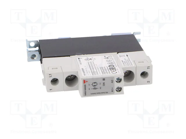 CARLO GAVAZZI RGC1A23D25KKE Relé de semiconductor monofásico 25A 24-240VAC