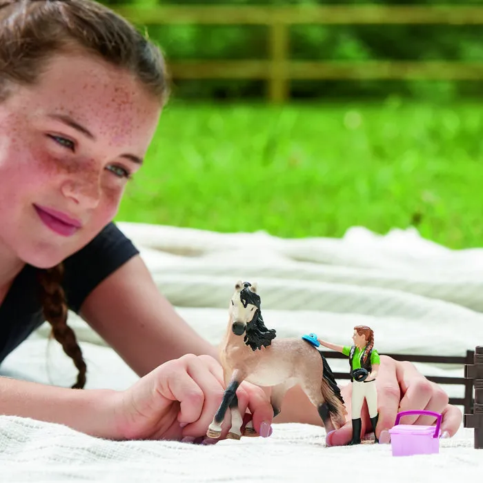 Schleich 42270 Kit de Cuidado de Caballos Andalucígricos - Horse Club Range