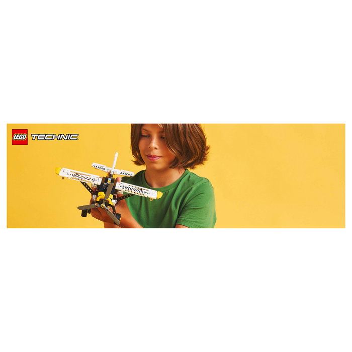 LEGO Technic 42198 Bush Plane LEGO Technic 42198 Bush Plane