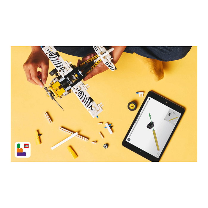 LEGO Technic 42198 Bush Plane LEGO Technic 42198 Bush Plane