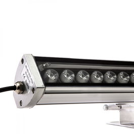 Bañador de Pared LED 36W RGB con Mando a Distancia IP65