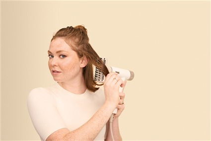 Shark HD352EU Secador de Pelo y Moldeador SpeedStyle RapidGloss con Tecnología Coanda para Cabello con Brillo y Suavidad, 3 Accesorios y Bolsa de Viaje