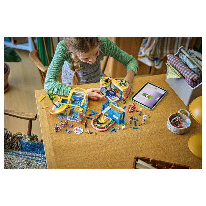 LEGO Friends 42689 Heartlake City Clubhouse Club de Amistad