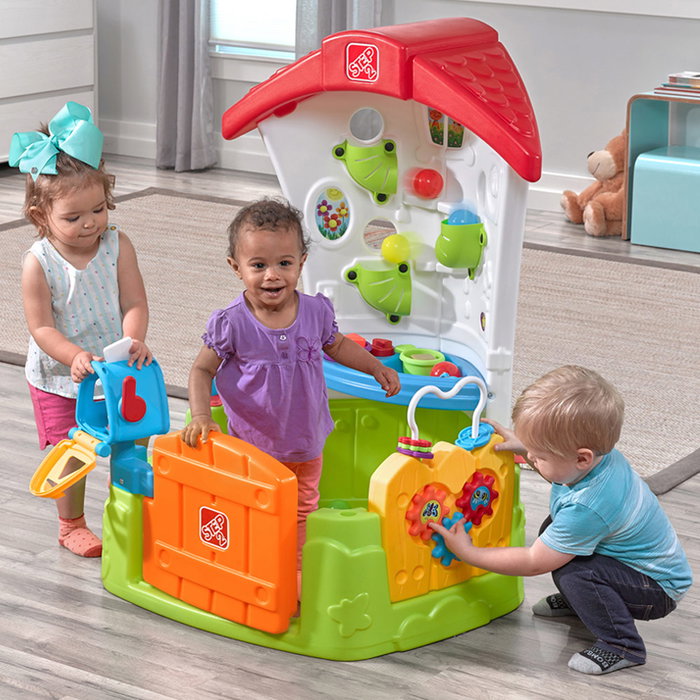 CB Toys Casita infantil corner con cocina y zonas de actividades