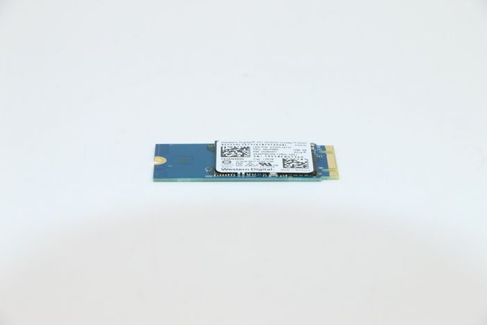 Lenovo SSD M.2 PCIe NVMe 128GB Gen3x2 M.2-2242 para Almacenamiento de Alta Velocidad