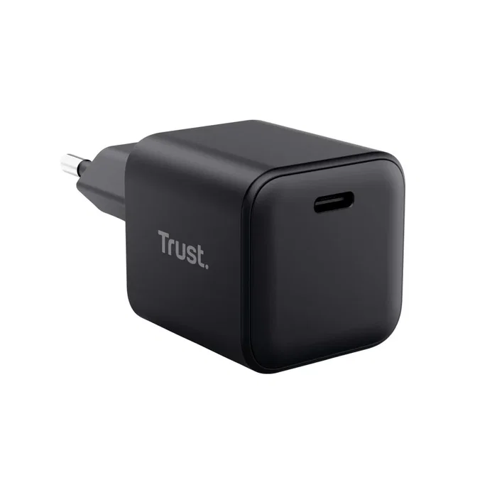 Trust Cargador de Pared GaN 65W Ultrareducido con Carga Rápida PD 3.0, Puerto USB Tipo-C Negro, Cable USB Tipo-C 2m Incluido, Ref 26046