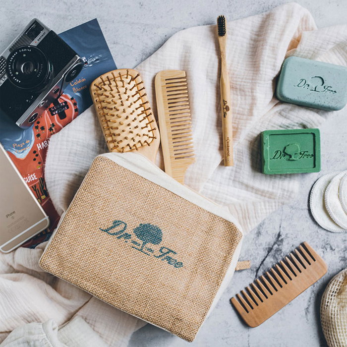 Dr. Tree Champú y Gel Sólidos Piel Sensible Estuche 4 pz Dr. Tree Champú y Gel Sólidos Piel Sensible Estuche 4 pz