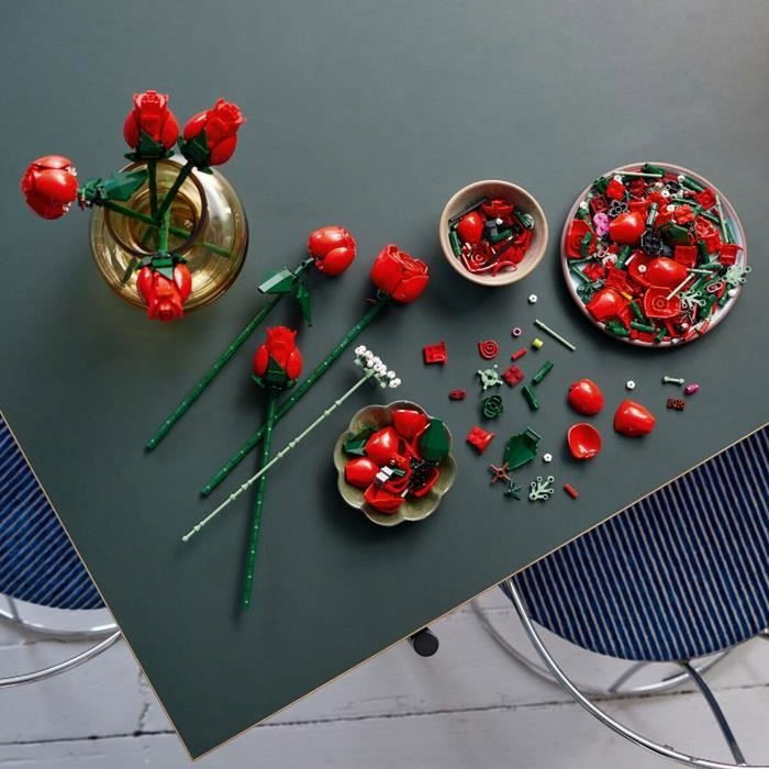LEGO Icons Ramo de Rosas 10328