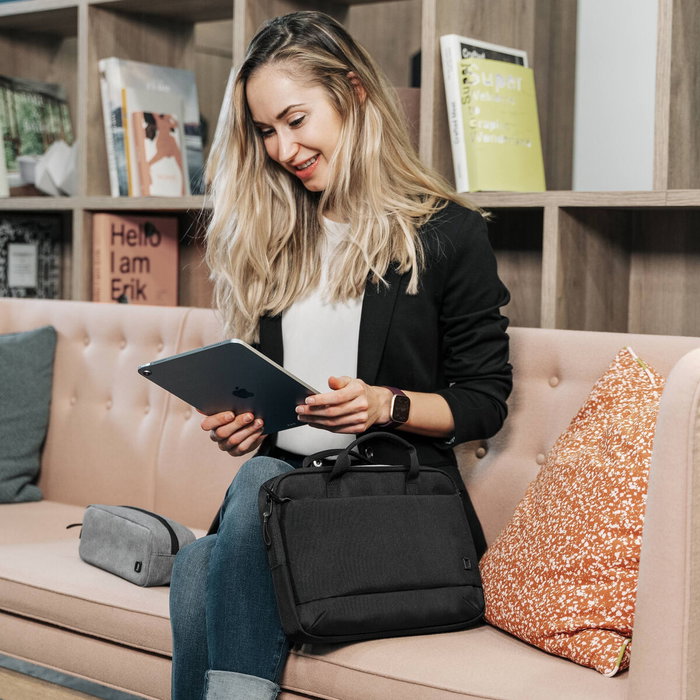 DICOTA Slim Eco MOTION 12 Maletín Negro
