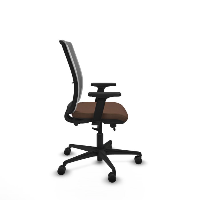 Silla de oficina Haches con mecanismo Sincro/Traslack tapizada con Tela color Marrón oscuro y malla color Gris. Equipada con lumbar 1D, Brazos 2D y Ruedas 65mm nailon Silla de oficina Haches con mecanismo Sincro/Traslack tapizada con Tela color Marrón oscuro y malla color Gris. Equipada con lumbar 1D, Brazos 2D y Ruedas 65mm nailon