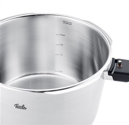 Fissler 60241011000/0 VITAQUICK PREMIUM Set de 2 Ollas 2,5 + 4,5 Litros 22 cm Acero Inoxidable Fabricado en Alemania Apto para Inducción