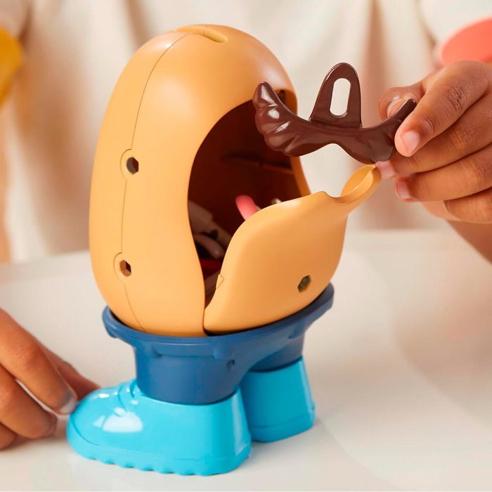 Playskool Mr. Potato Head F9417 Set de juguete con 12 accesorios y almacenamiento, multilingüe (inglés, francés, alemán, italiano, portugués, español)