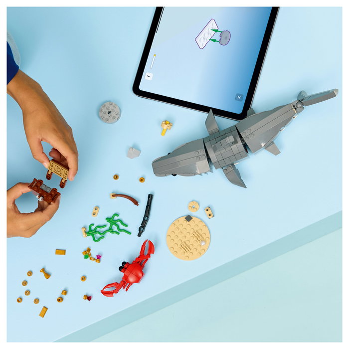LEGO Creator 3 en 1 Feroz Tiburón con Cofre del Tesoro 31381 LEGO Creator 3 en 1 Feroz Tiburón con Cofre del Tesoro 31381
