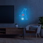 Forever Neon Footballer Plexi LED - Lámpara de pared con luz de neón blanca, regulador de intensidad y alimentación USB, diseño decorativo moderno