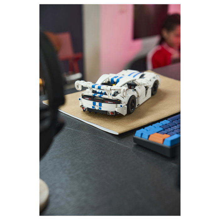 LEGO Technic Dodge Viper GTS-R 42234