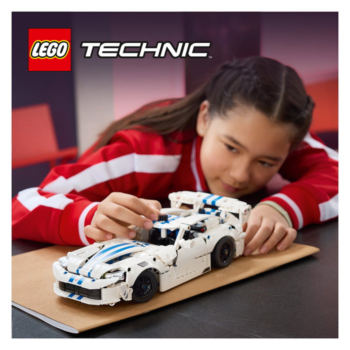 LEGO Technic Dodge Viper GTS-R Sports Car 42234