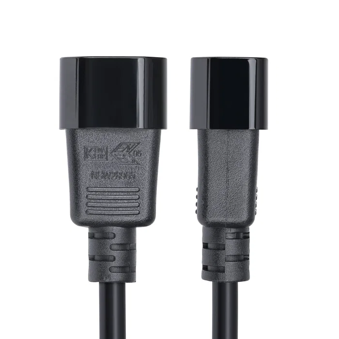 StarTech.com Cable de Alimentación IEC C14 a C13 4.5m - 15A 250V - Negro - PXTC13C141415FEU