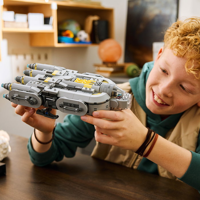 LEGO Star Wars Nave Estelar Anzellana Set de Construcción 75445 - The Mandalorian and Grogu con 701 Piezas, +9 Años