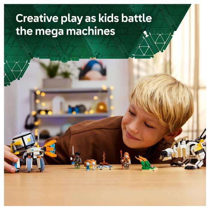 LEGO 77037 Horizon Adventures Aloy y Varl vs. Cangrejo y Dientes Serrados, Juego Construcción, 768 Piezas, 9+ Años