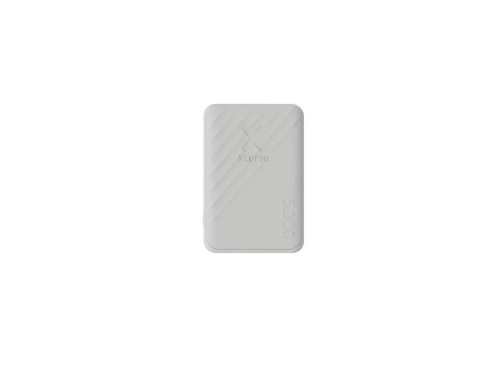 Xtorm Go2 Power Bank XG2050 5000mAh 12W Carga Rápida Dual USB-A y USB-C para Smartphone - Compacto - Color Blanco Ceniza