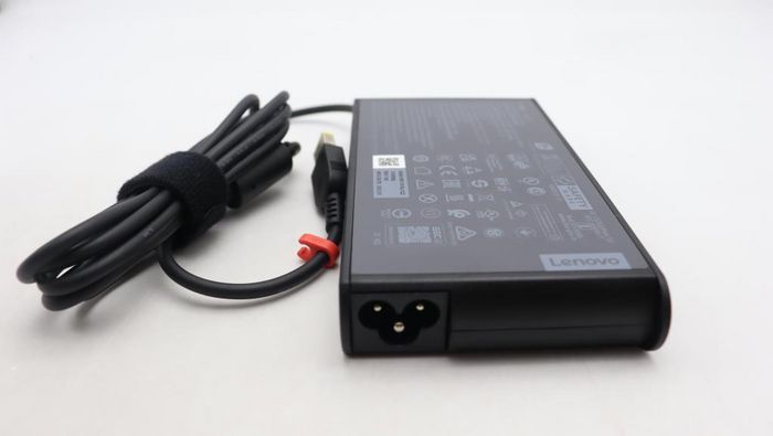 Lenovo Adaptador AC 170W para Portátiles ThinkPad, 20V, Conector Yellow Slim Tip