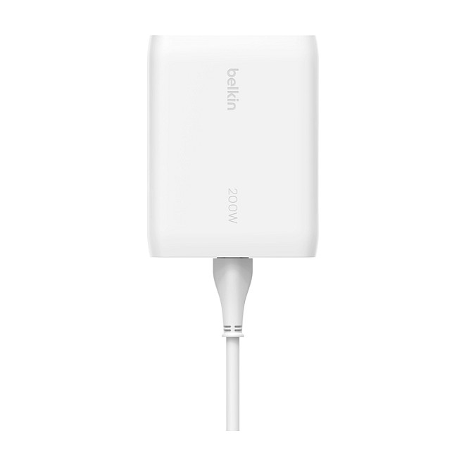 Belkin BOOSTCHARGE PRO GaN USB-C 4-en-1 Ladegerät 200 W AC Netzteil mit 4 Ports (1,5 m Kabel, Weiß) – Schnellladeadapter für Laptop, Smartphone, Tablet