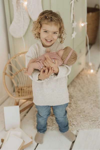 Muñecas Arias Elegance Sora Mariposa - Muñeca 35 cm, Edad 3+, Idioma Español Muñecas Arias Elegance Sora Mariposa - Muñeca 35 cm, Edad 3+, Idioma Español