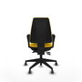Silla de oficina Elche con mecanismo Asincro tapizada con Similpiel color Amarillo. Equipada con Base piramidal negra, Brazos fijos y Ruedas 65 mm parqué