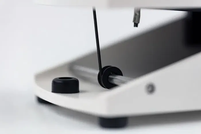 Ernieball Pedal Volumen Junior VPJR con Afinador (Pantalla Táctil) - Blanco Ernieball Pedal Volumen Junior VPJR con Afinador (Pantalla Táctil) - Blanco