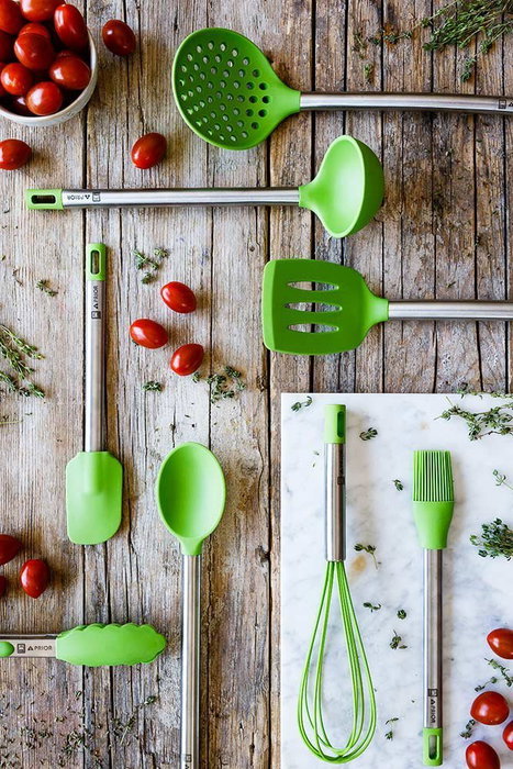BRA Juego de Utensilios de Cocina A197011 Serie Prior - Set 5 Piezas: Espátula, Cuchara Pasta, Cazo, Espumadera, Cucharón - Verde y Acero Inoxidable AISI 304