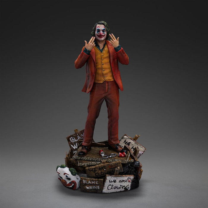 DC Comics Estatua Art Scale Deluxe 1/10 Joker (Arthur Fleck) 19 cm