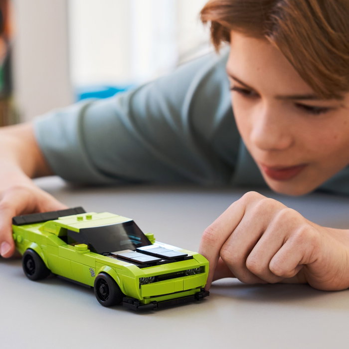 LEGO Speed Champions Dodge Challenger SRT Hellcat 77237 LEGO Speed Champions Dodge Challenger SRT Hellcat 77237