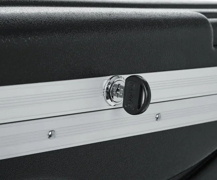 Gator Rack de audio de 10U con ruedas - Negro