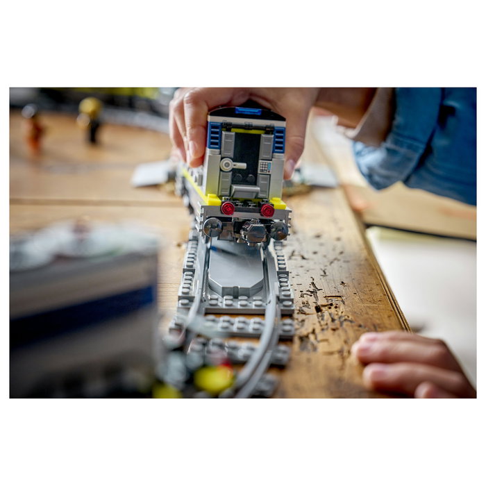 LEGO 60508 City Asalto al Tren de Policía, Juego de Construcción de 1313 Piezas para Niños de 7 a 99 Años, Multicolor