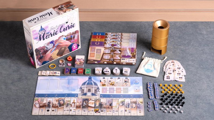 Tras los Pasos de Marie Curie - Juego de Mesa Estratégico y Educativo de Ciencia para 2-4 Jugadores, Duración 30 Minutos, +10 Años