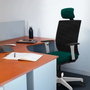 PIQUERAS Y CRESPO Silla de oficina Yunquera con mecanismo Sincro, Granate y Negro
