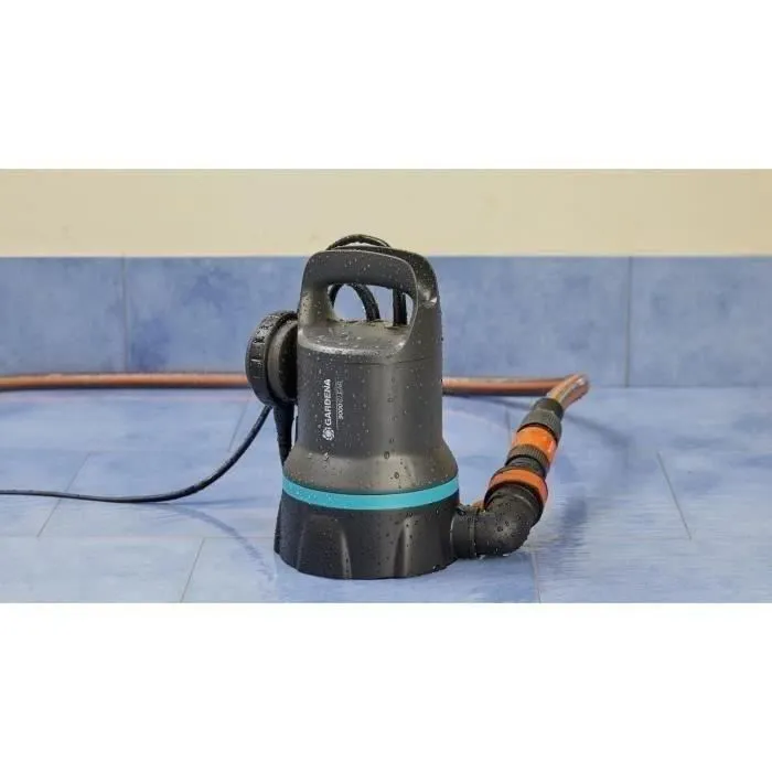 Gardena Bomba de agua clara 9000 - Caudal 9000l/h - Potencia 300W