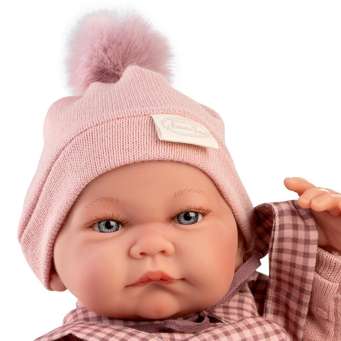 Muñecas Antonio Juan 50432 - Muñeca Recién Nacida Nica Realista con Portabebés, Conjunto a Cuadros, +3 años (Idiomas: Español, English, Francés, Alemán, Portugués)
