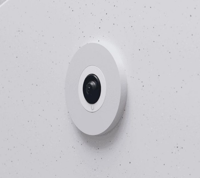 Ubiquiti Soporte empotrado, aleación de policarbonato/zinc para lentes AI Theta Professional