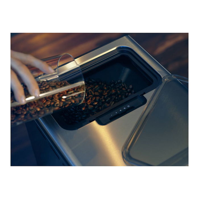 WMF Máquina de Café Automática Perfection 840L, Café en Grano y Molido, Molino Integrado, Espumador de Leche, 15 Programas, Negro/Acero Inoxidable WMF Máquina de Café Automática Perfection 840L, Café en Grano y Molido, Molino Integrado, Espumador de Leche, 15 Programas, Negro/Acero Inoxidable